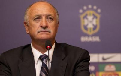 Felipão assume a seleção e diz que ganhar a Copa em casa é obrigação