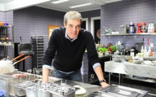 Chefs da vida real riem do chef da novela das nove