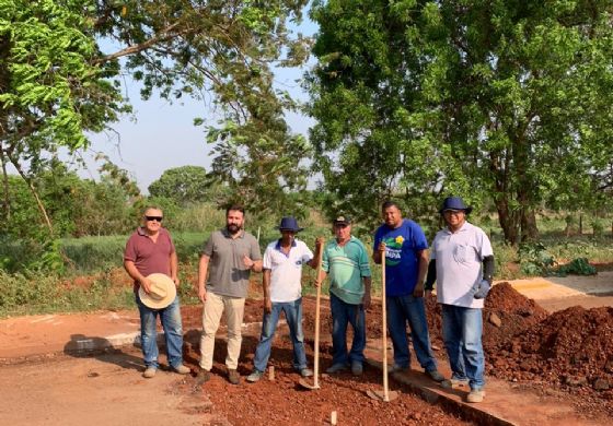 Hugo Zamboni propõe projeto para proteger servidores em dias quentes