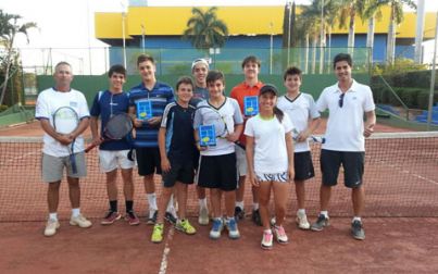 Tenistas andradinenses obtêm bons resultados em torneios