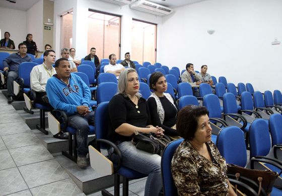 Governo de Andradina em parceria com o Sebrae realizaram o seminário Dia do Crédito