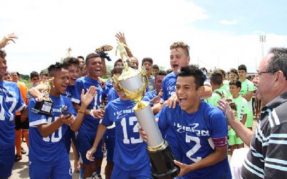 Garotos comemoram títulos e semifinal do Bate Coração começou acirrada em Andradina