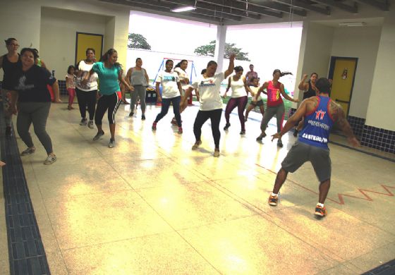 Aulas de zumba gratuitas podem ser feitas em vários pontos da cidade