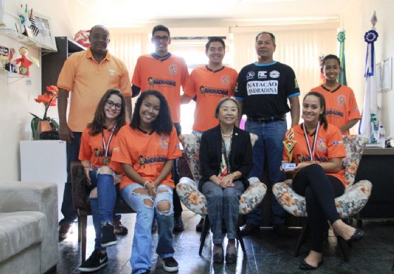 Natação Feminina de Andradina é campeã estadual nos Jogos da Juventude