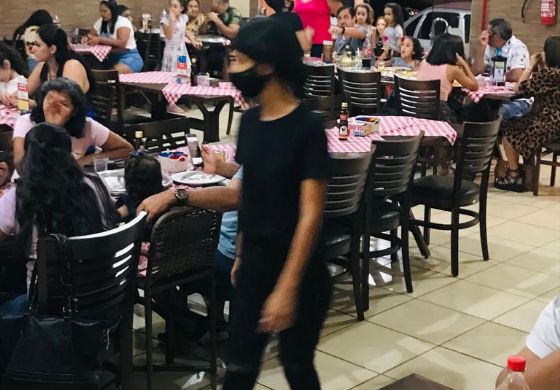 Pizzaria Forno a Lenha passa a abrir as segundas