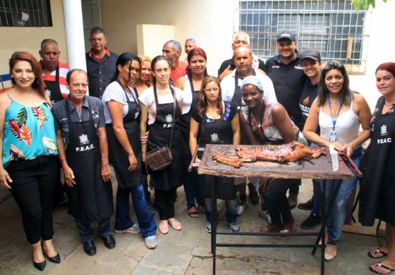 Curso de churrasco qualifica para volta ao mercado de trabalho em Andradina