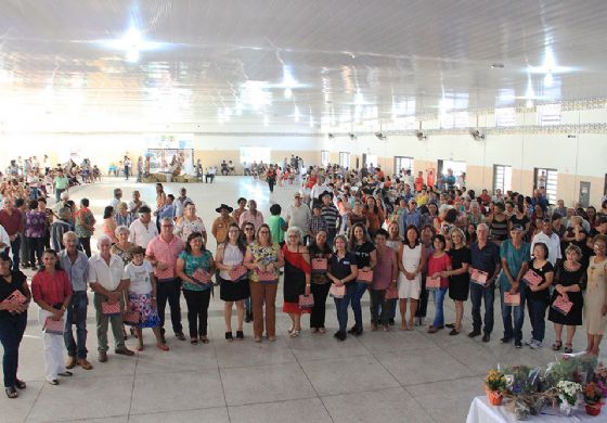 Encontro dos Idosos promoveu integração social em Andradina