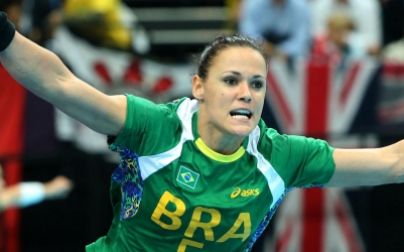 Brasil atropela anfitriãs no handebol