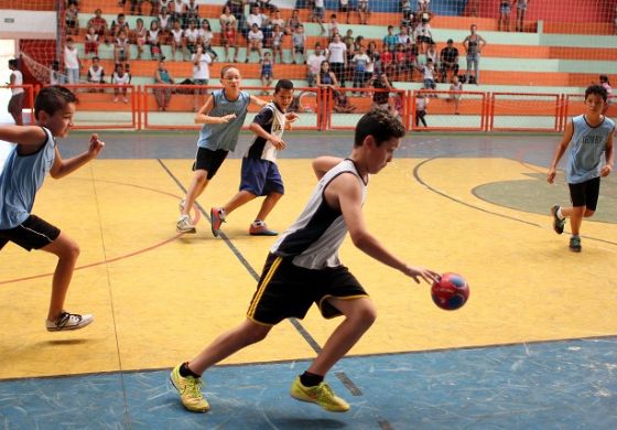 Governo de Andradina celebra encerramento do Jemef com premiação aos campeões