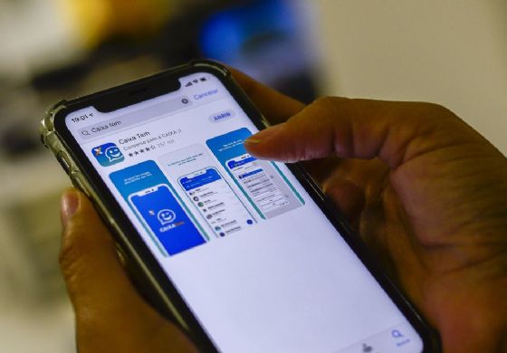 Caixa e Whatsapp fecham parceria para envio de mensagens sobre auxílio