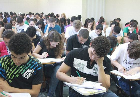 Programa de estágios tem 264 vagas para a região; confira