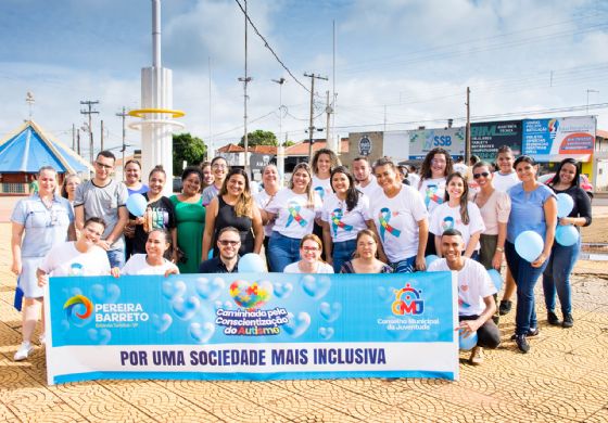 Caminhada pela conscientização do autismo reúne cerca de 200 pessoas em Pereira Barreto
