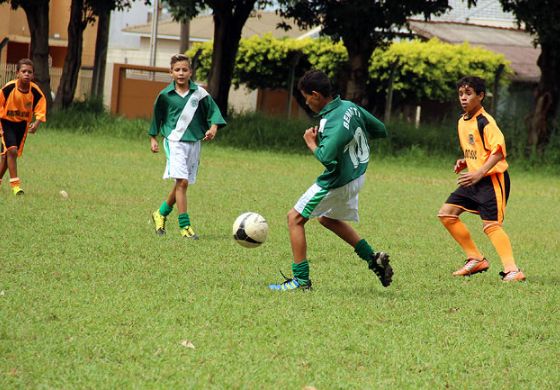 Iniciado campeonato dentinho em Andradina