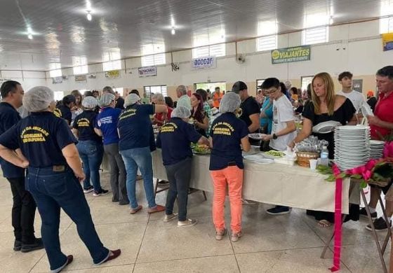 Desfrute de um Banquete Delicioso no 14º Porco no Rolete em Benefício da Creche Berçário Nana Nenê em Andradina (SP)