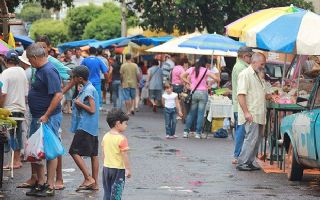 Feira da quinta-feira será noturna e em frente ao Teodoro  em Andradina