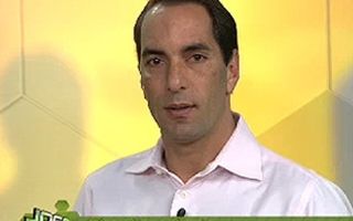 Após sair da prisão, Edmundo volta à rotina, e agradece apoio dos colegas