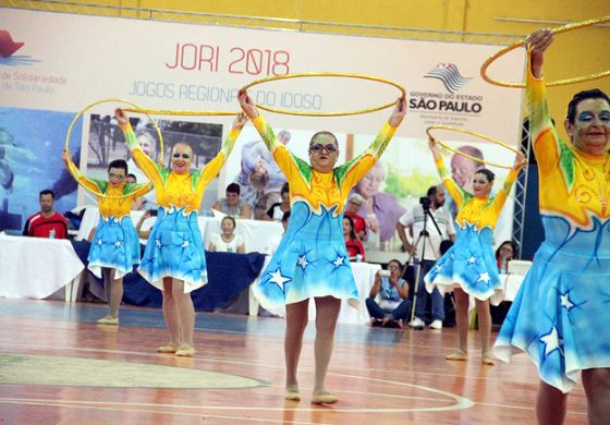 Grande público marca abertura dos Jogos Regionais do Idoso em Andradina