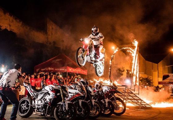 Show de manobras radicais em Três Lagoas