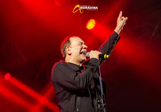 Biquini Cavadão faz show memorável em Andradina, celebrando os 86 anos da cidade