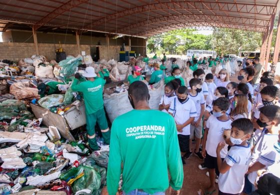 Governo de Andradina concede Auxílio Emergencial e novo local para cooperativa de reciclagem de lixo