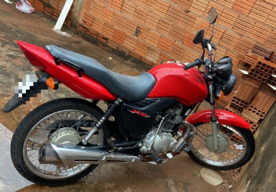 Policiais recuperam motocicleta deixada como pagamento de dívida de drogas em Castilho