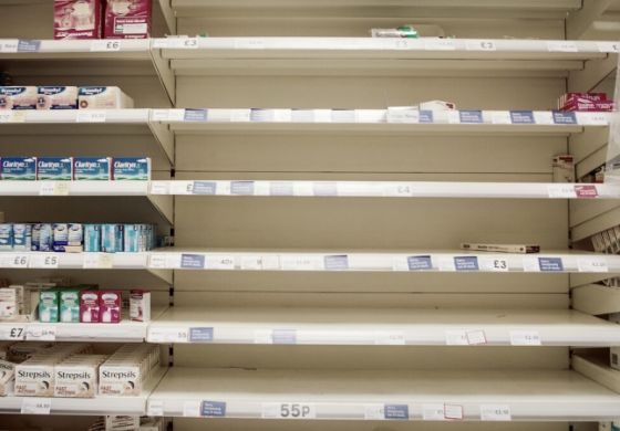 Desabastecimento de medicamentos afeta entrega nas Farmácias Municipais