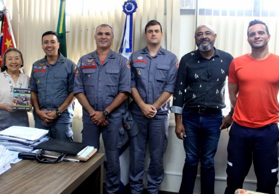 Tamiko recebe novo comandante do Corpo de Bombeiros de Andradina