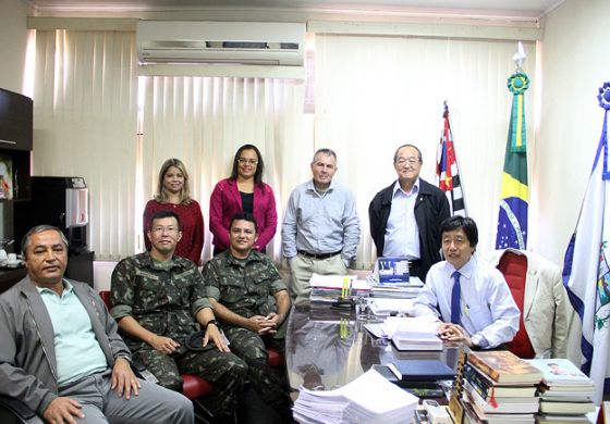 Jamil recebe visita do próximo instrutor do Tiro de Guerra