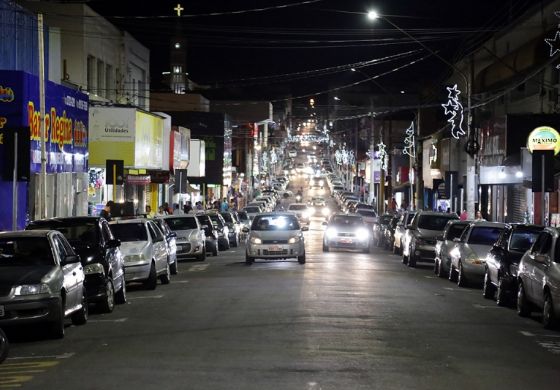 Substituição por lâmpadas de led no Centro promove mais eficiência energética e maior iluminação