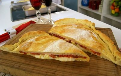 Prepare um apetitoso pão de pizza que pode ser servido em qualquer hora do dia