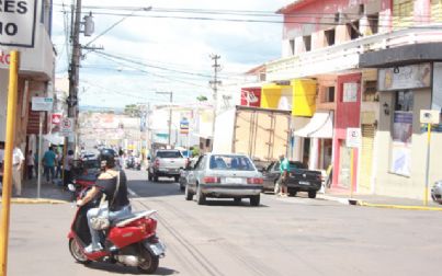 Andradina tem frota de 0,6 carros por habitante 