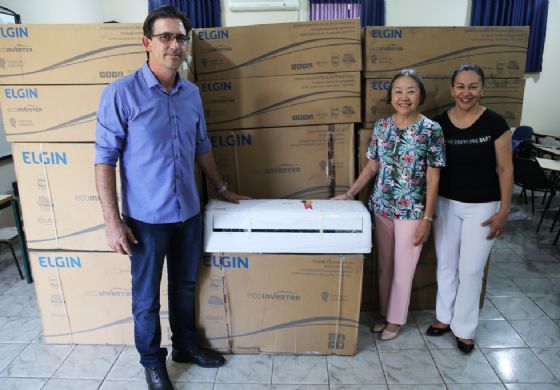 Governo de Andradina recebe 66 aparelhos de ar-condicionado para climatizar escolas