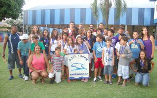 Nadadores andradinenses trazem 74 medalhas de Marília