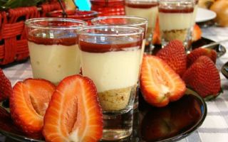 Mini Cheesecake Cups