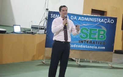 Semana de Administração da CEA é encerrada com tecnologia e processo de recrutamento em Andradina