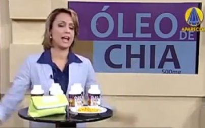 Apresentadora de merchandising fala palavrão em programa religioso. Assista!