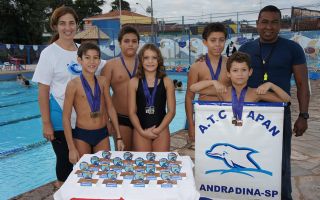 Nadadores Apan/Atc conquistam 63 medalhas e 17 troféus em Bauru