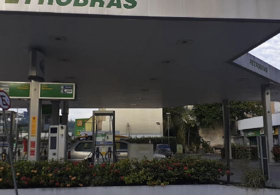 Petrobras anuncia redução de R$ 0,40 no preço do diesel