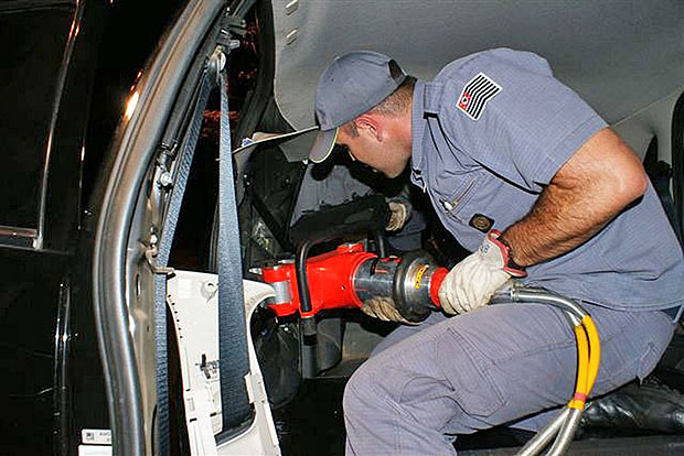 Castilho: Polícia tem que cortar carro para achar 100 quilos de droga - Castilho: Polícia tem que cortar carro para achar 100 quilos de droga -