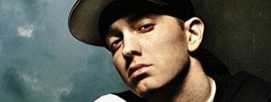 Eminem nega que tenha algo contra gays ou mulheres