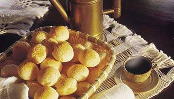 Conheça a receita original do pão de queijo mineiro