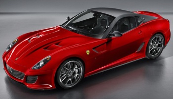 Mais rápida da história Ferrari atinge 325 km/h 