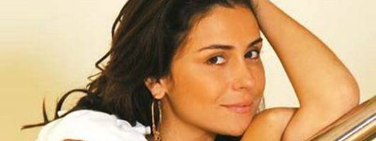 Giovanna Antonelli chega à maternidade no Rio de Janeiro