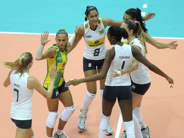 Brasil se recupera e vence Polônia na fase final do Grand Prix - 