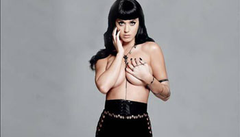 Katy Perry aparece sem sutiã em capa de revista britânica