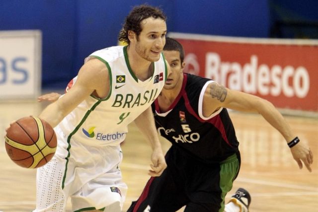 De acordo com o diretor da CBB, Edio Soares, o contrato de patrocínio da Eletrobras com o basquete brasileiro terminou no final de 2012: 