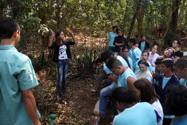 Além de crianças da rede municipal, alunos da APAE tem aprendizado prático e divertido em contato com a natureza e conscientização ambiental. Foto: Divulgação/Prefeitura