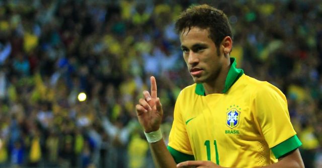 Neymar comemora após marcar para o Brasil no amistoso contra o Chile no Mineirão> Foto: Wagner Carmo/VIPCOMM