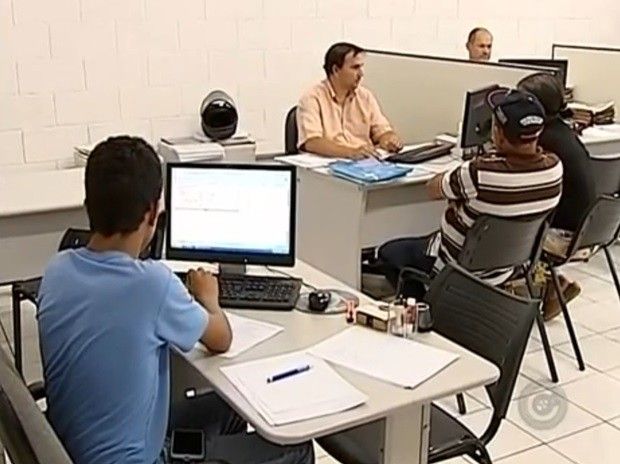 Linha de crédito com juros baixos atrai micro e grandes empresários (Foto: Reprodução / TV TEM)