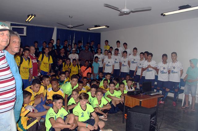 Torneio reuniu atletas de todo o município e região com idade até 14 anos. Foto: Divulgação/Prefeitura